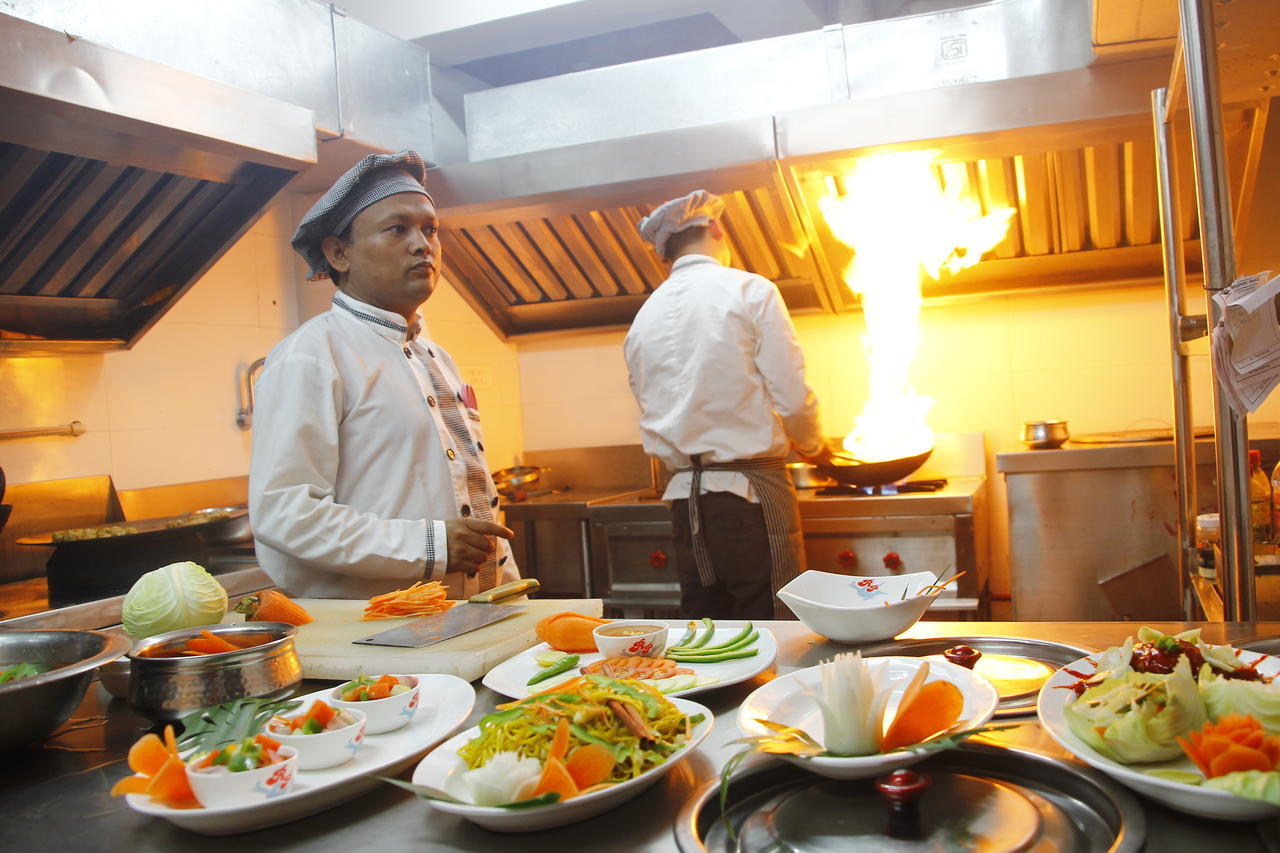 Hotel Rajashree Palace Siliguri Eksteriør bilde
