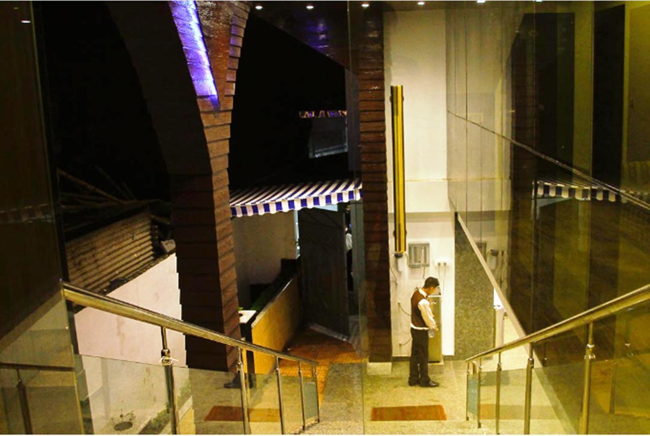 Hotel Rajashree Palace Siliguri Eksteriør bilde